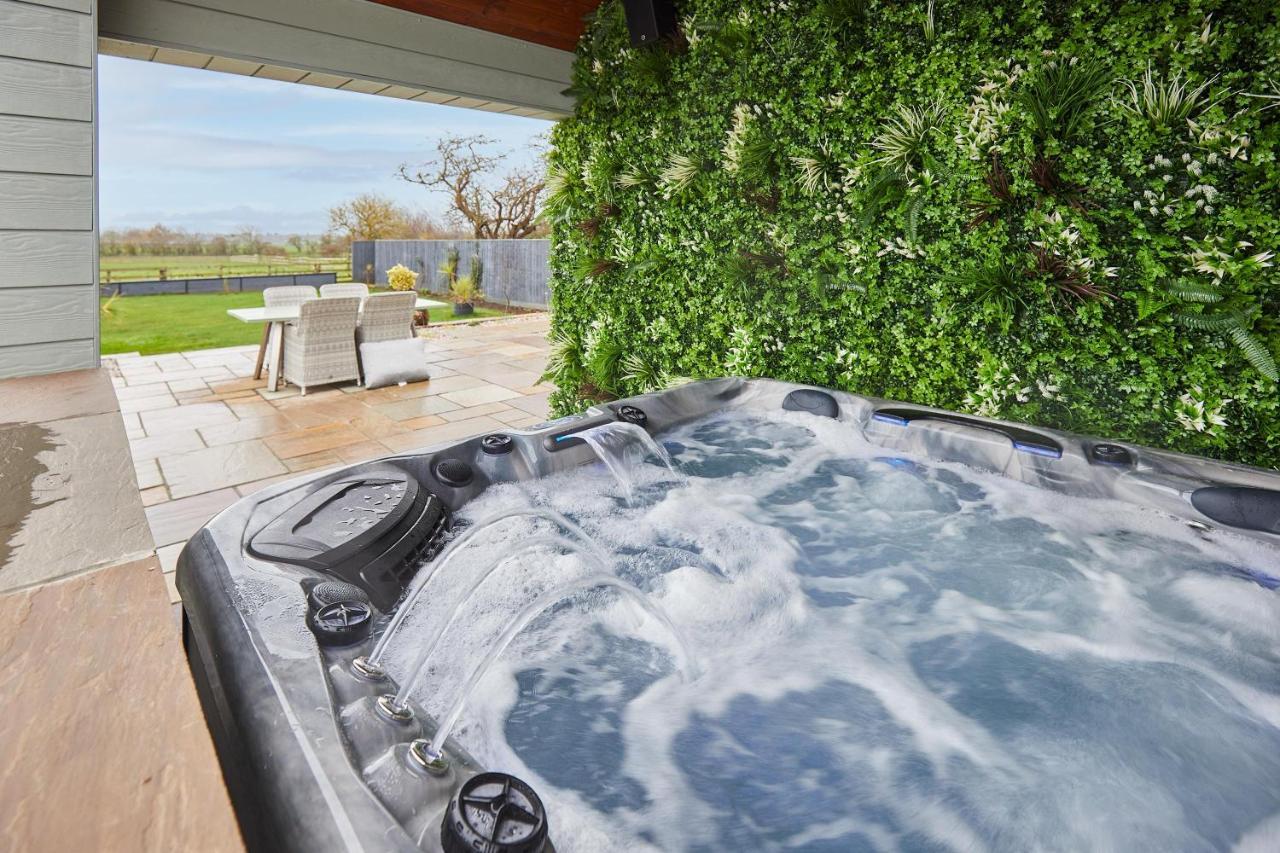 Host & Stay - The Stables Yarm Eksteriør billede