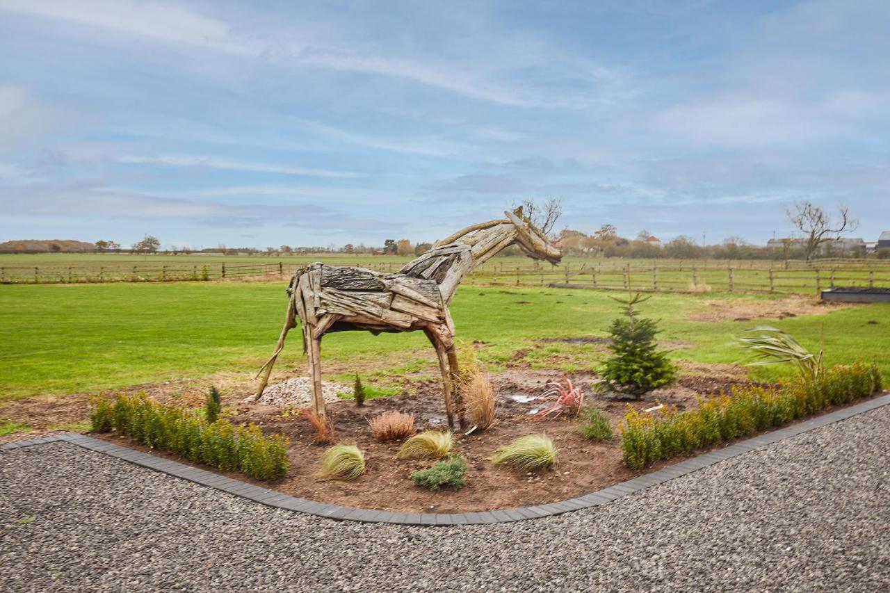 Host & Stay - The Stables Yarm Eksteriør billede